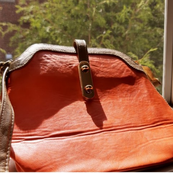 Statement purse - Picture 3 of 3